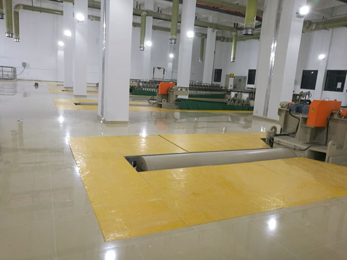 我司圓滿完成廣東深圳福田污水處理廠玻璃鋼格柵、蓋板安裝工程(圖1)